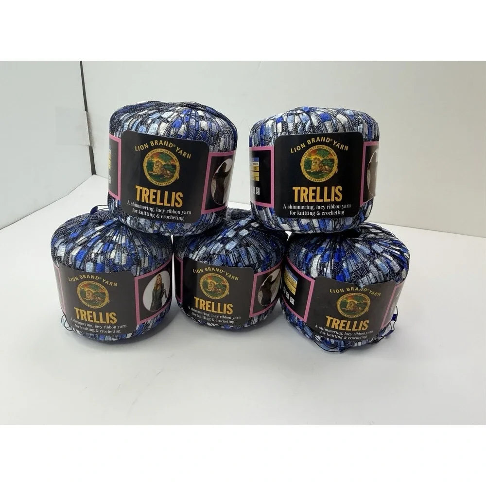 Lion Brand Trellis Shimmering Lacy Knitting Ribbons Yarn Ocean Lot of 5 -#2